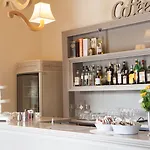 Massimo Hotel