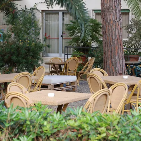 Massimo Hotel