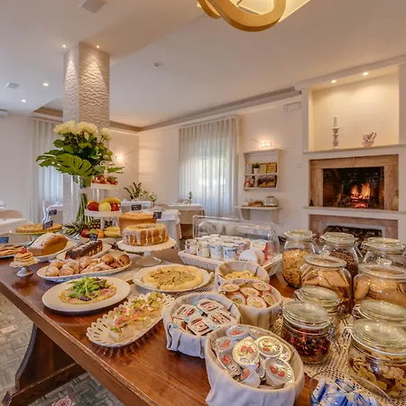 Massimo ホテル マリーナ・ディ・チェーチナ