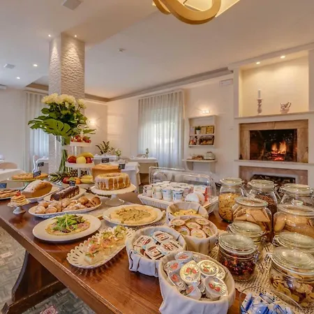 Massimo Hotel 3*