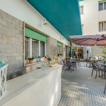 Massimo マリーナ・ディ・チェーチナ