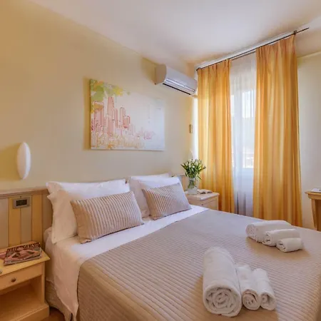 Hotel Massimo 3*